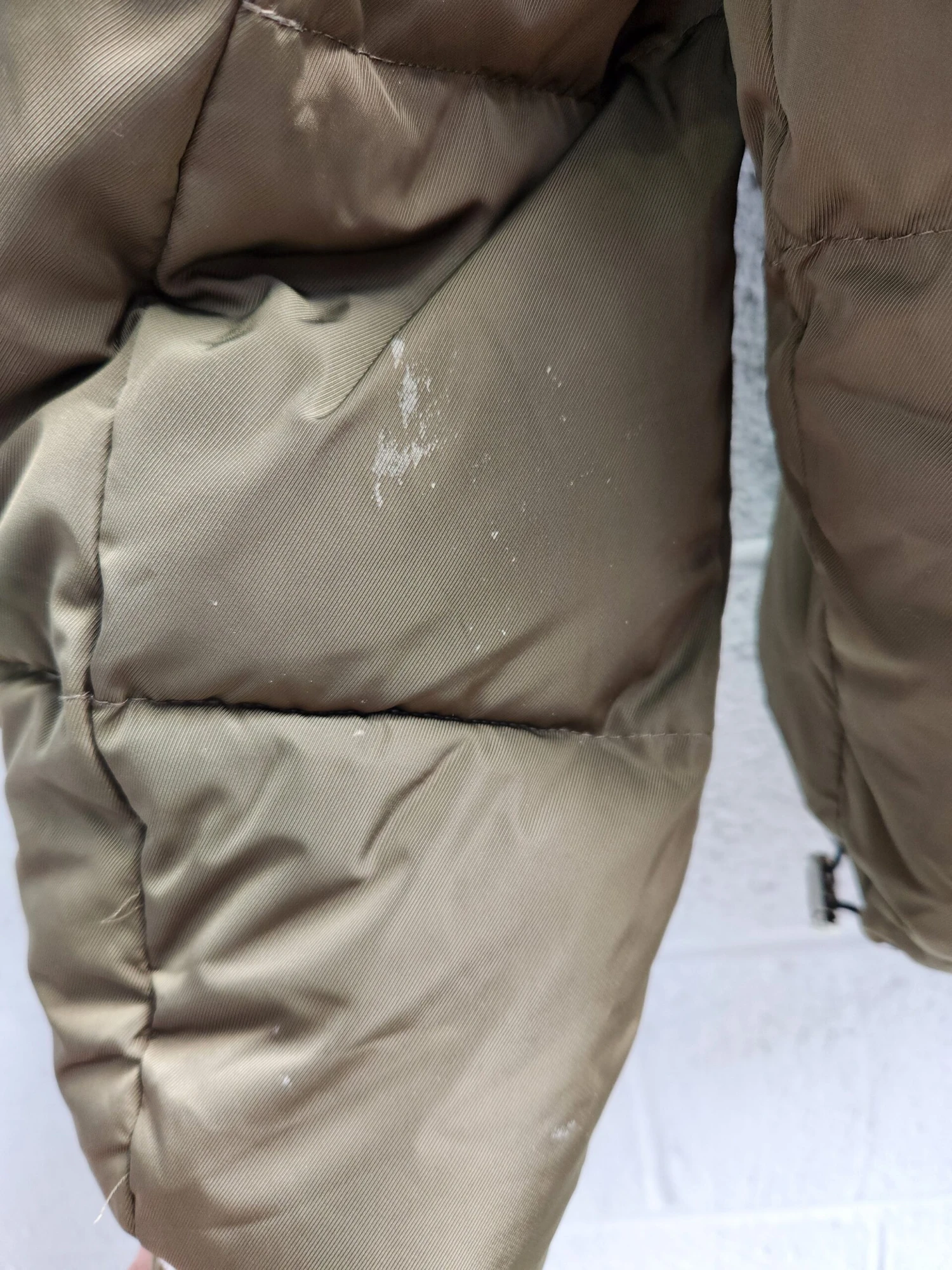 Cropped Khaki Puffer 4 Cropped Khaki Puffer - Image 4