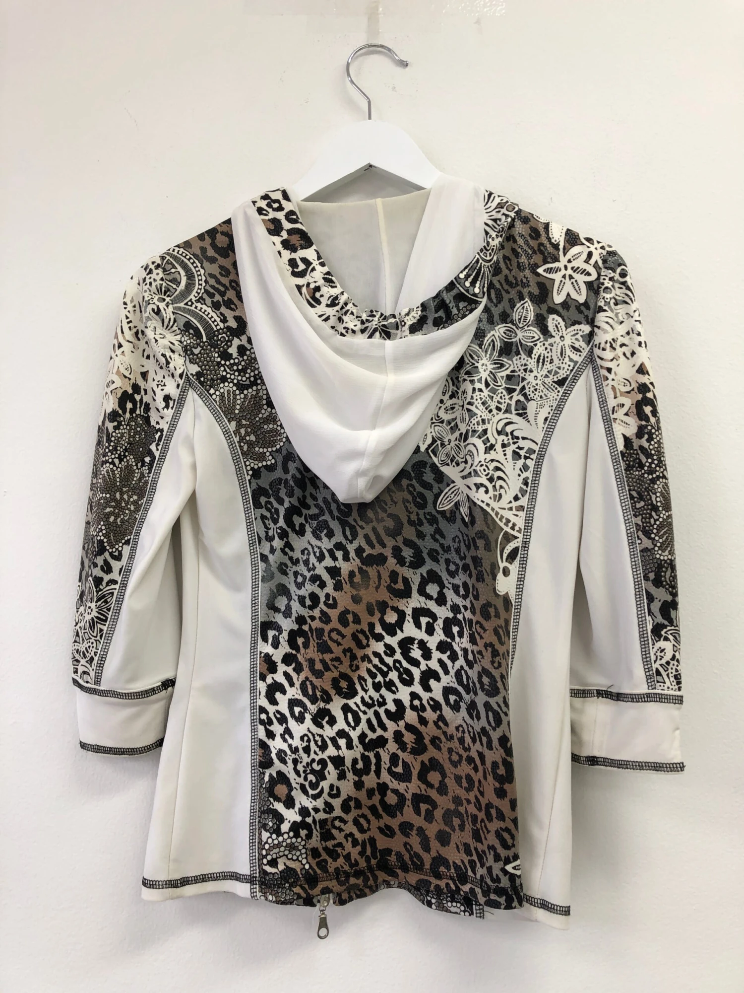 Animal Print Hooded Zip Jacket 2 Animal Print Hooded Zip Jacket - Image 2