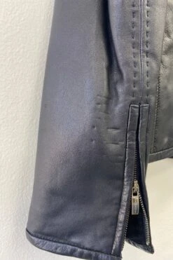 Tailored Leather Jacket With Velvet Trim 10 Tailored Leather Jacket With Velvet Trim -Gunsn Styles ArmaniCollezioniTailoredLeatherJacketWithVelvetTrim 1