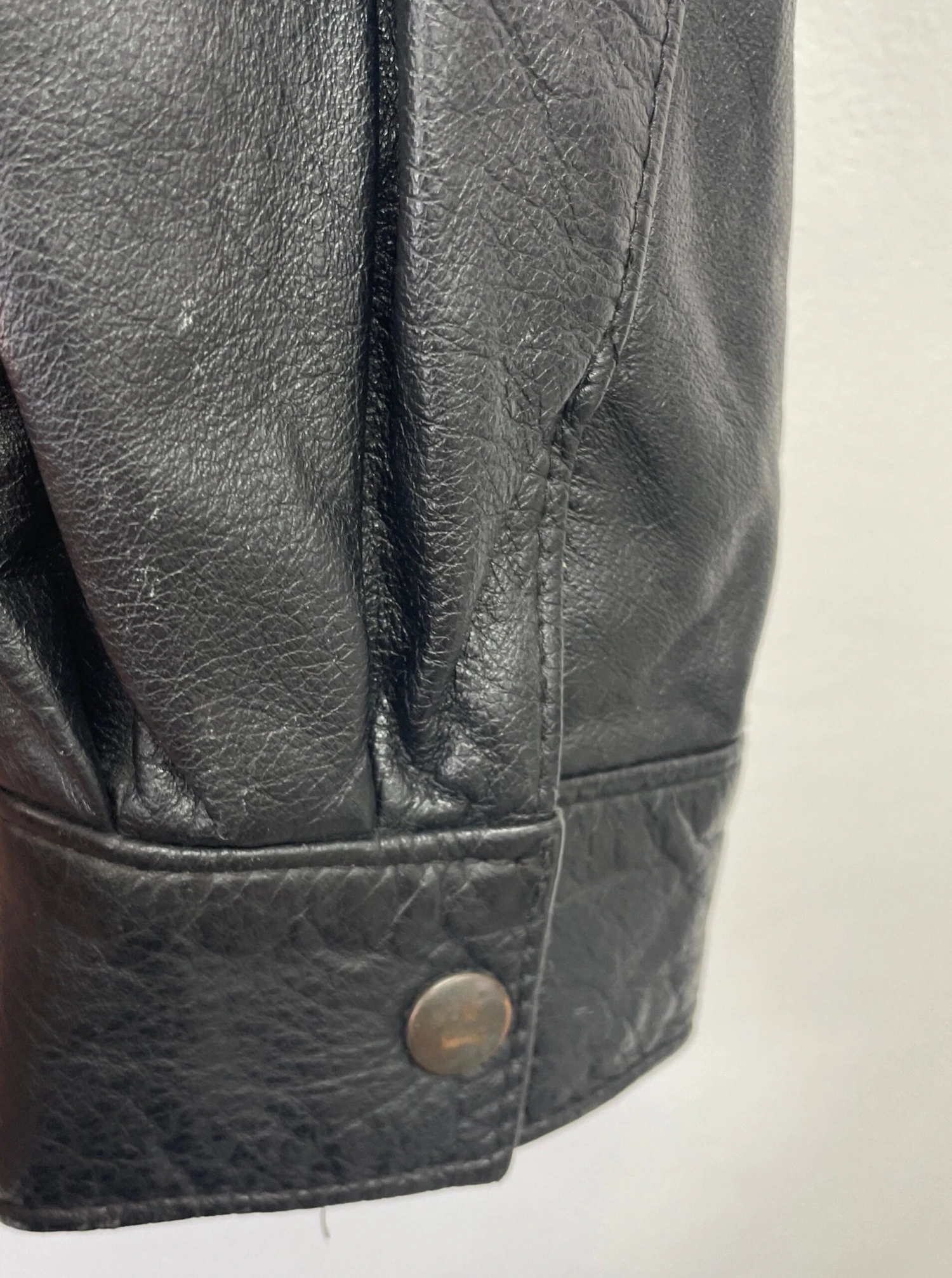 Oversized Black Leather Jacket 4 Oversized Black Leather Jacket - Image 4