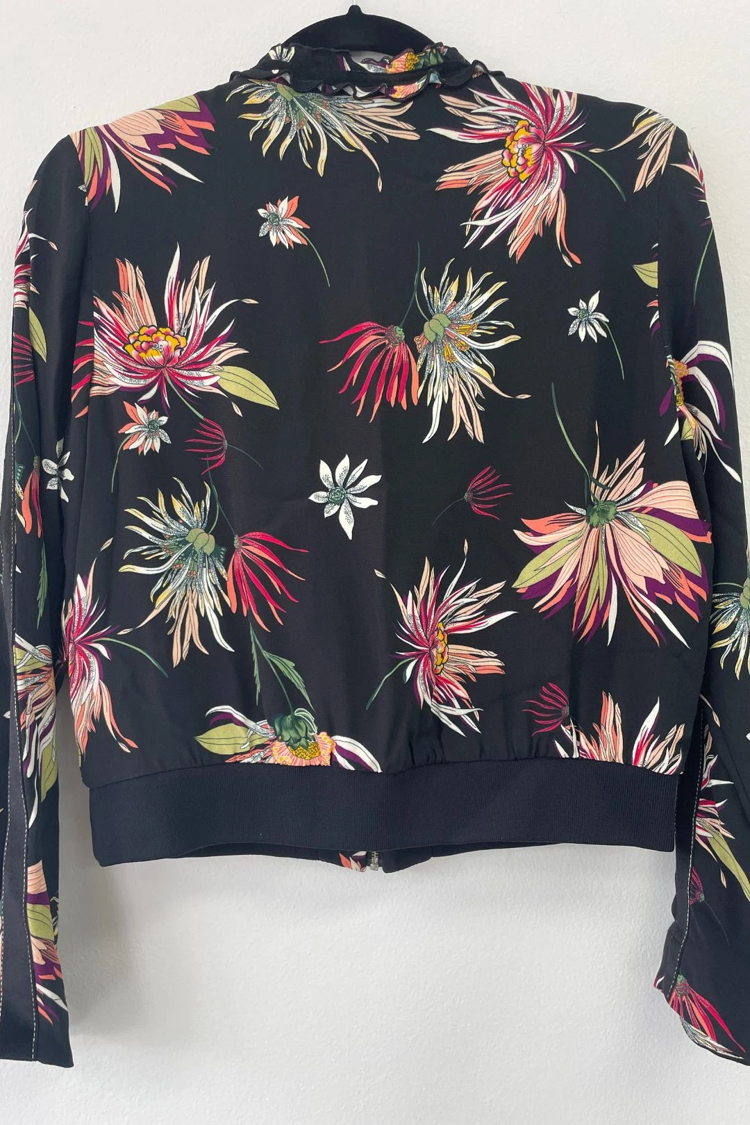 Floral Cropped Bomber 3 Floral Cropped Bomber - Image 3