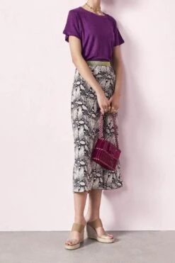 Serpentine Skirt -Gunsn Styles HuskSerpentineSkirt 2