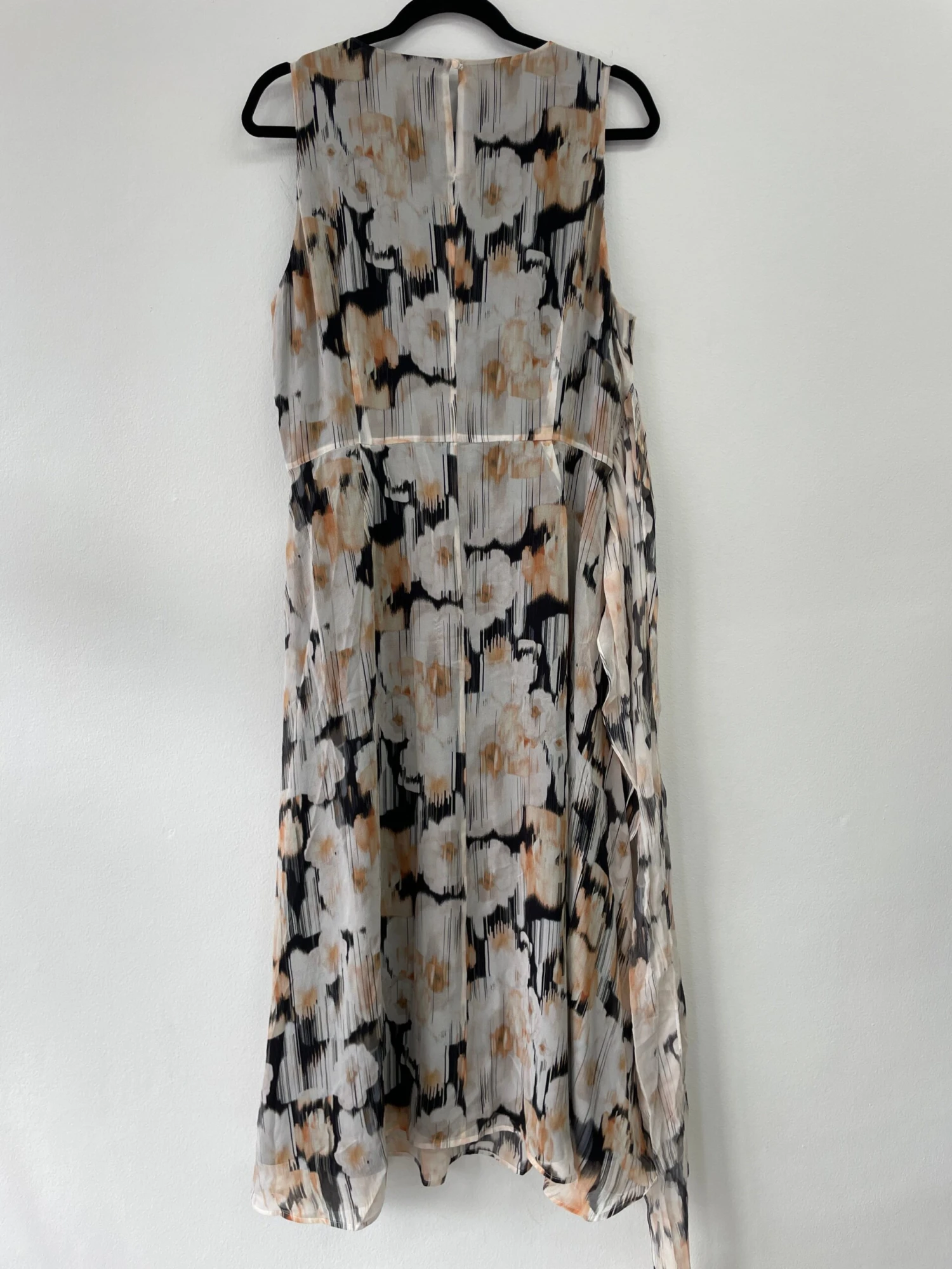 Johanna Floral Silk Dress 2 Johanna Floral Silk Dress - Image 2