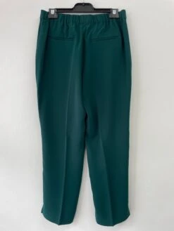 Green Crop Trousers -Gunsn Styles IMG 5345 GilbertSukaputera