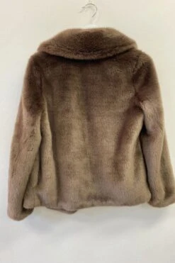 Vegan Fur Jacket 6 Vegan Fur Jacket -Gunsn Styles ReissVeganFurJacket 1