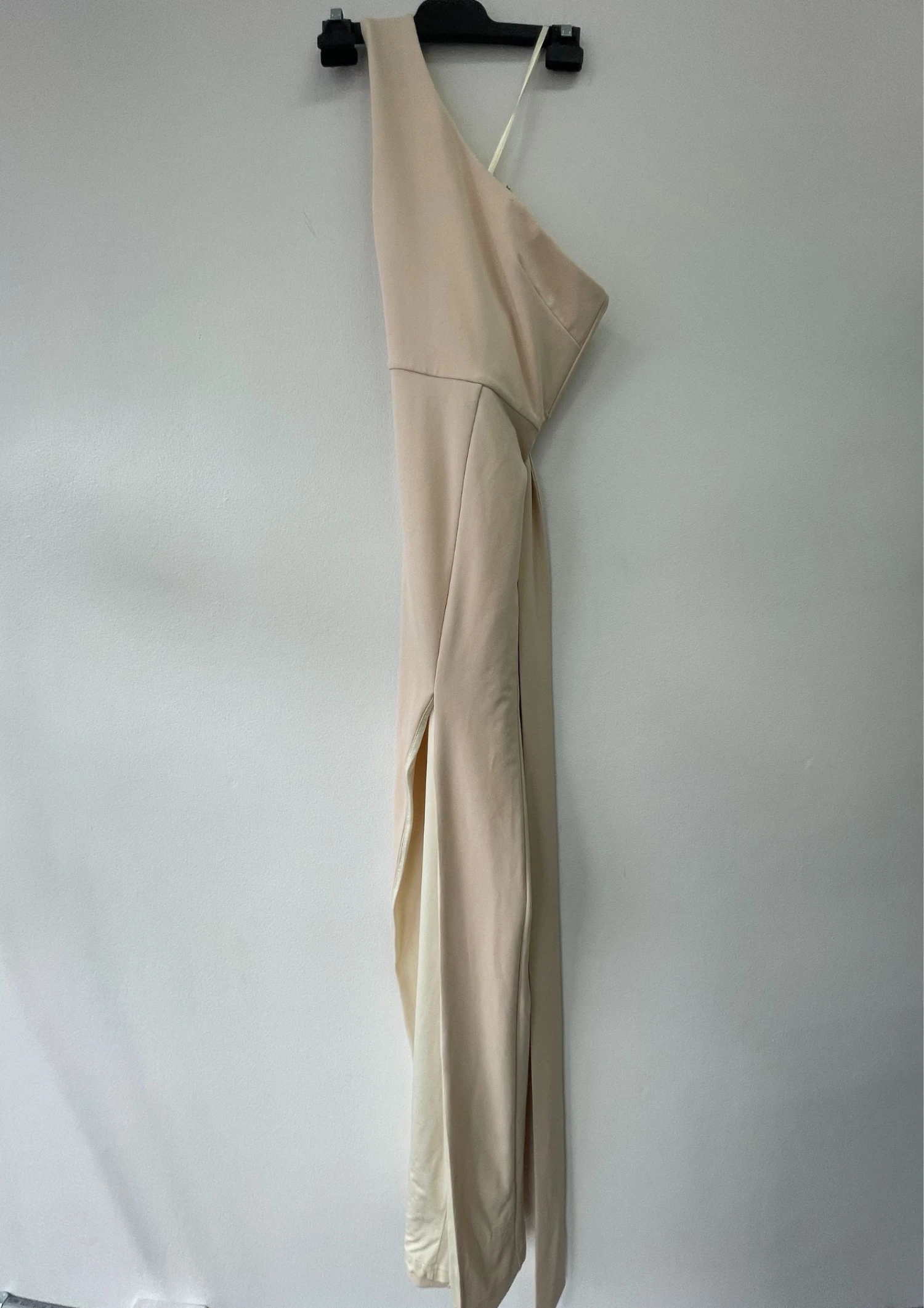 Topia One Shoulder Pencil Gown 3 Topia One Shoulder Pencil Gown - Image 3