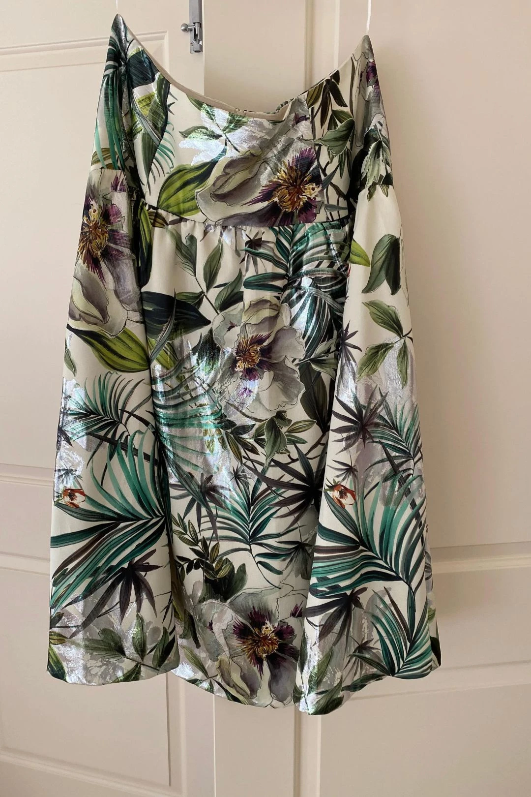 Tropical Print Metallic Midi Skirt 2 Tropical Print Metallic Midi Skirt - Image 2