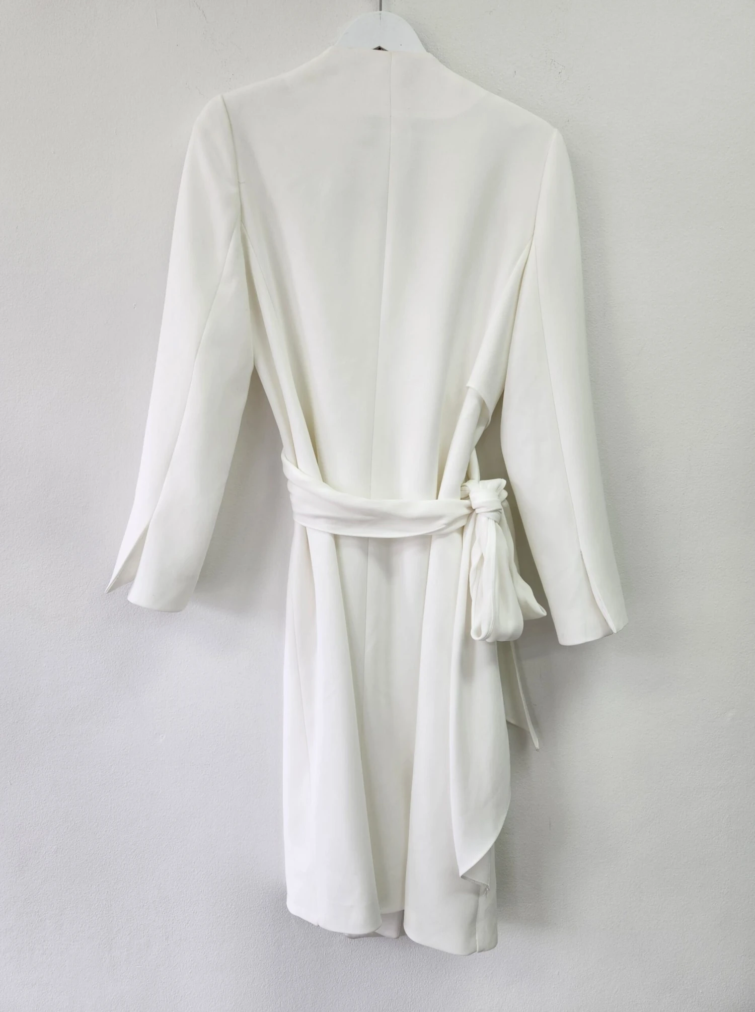 White Crepe Wrapped Up Coat 3 White Crepe Wrapped Up Coat - Image 3